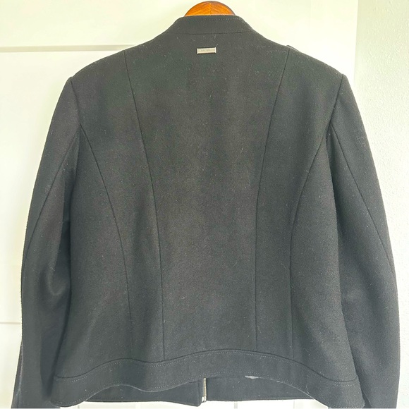 Stylish Wool Jacket-Military Style, 4 front snap pockets, shoulder details - Picture 2 of 6